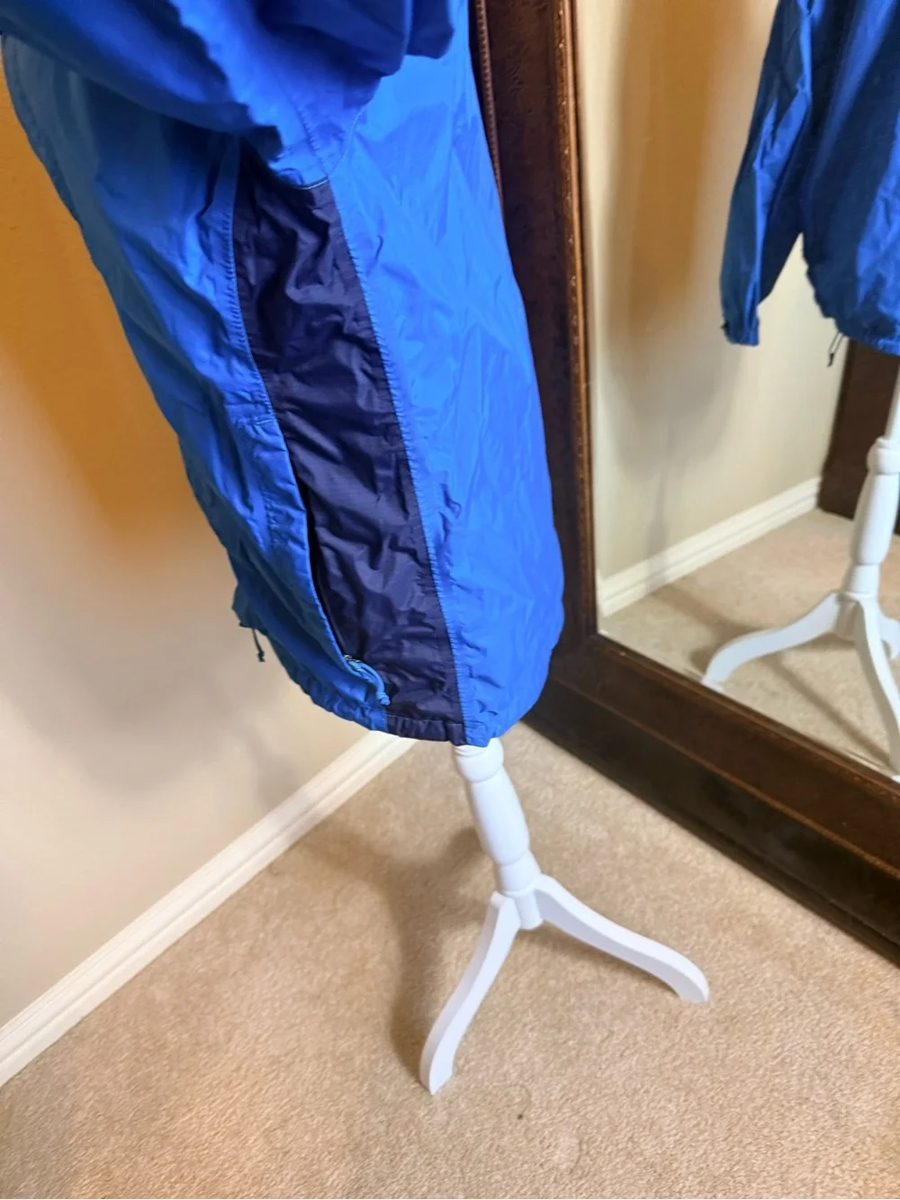 The North Face Men's Hi Vent Hooded Blue Rain Coat